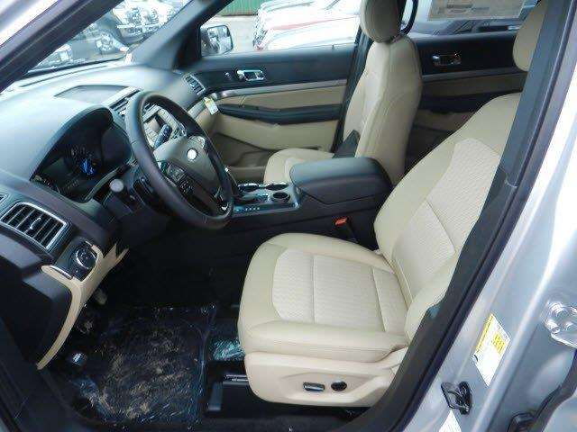 Ford Explorer 2016 photo 9